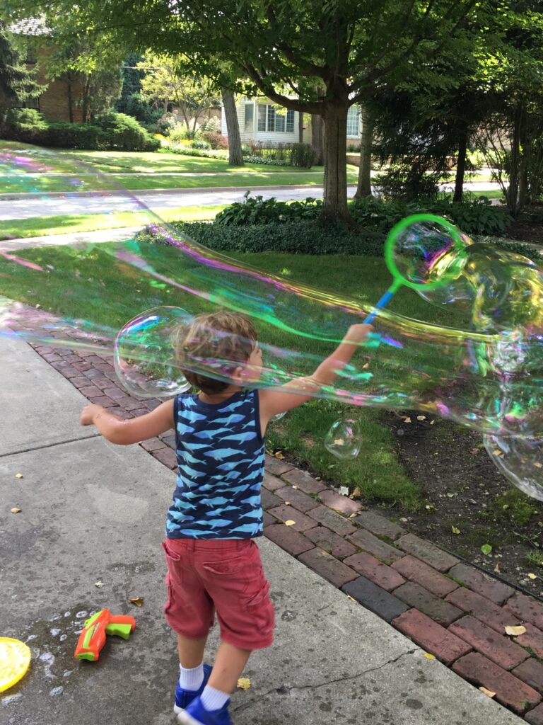 Giant Bubble Recipe | Chicago North Shore Moms