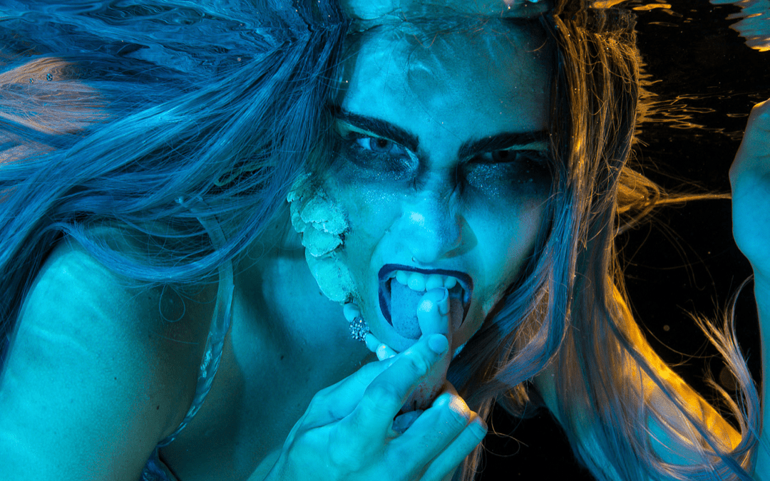 “A Siren’s Peril” Art Show by Scott Audette Underwater is Now Open