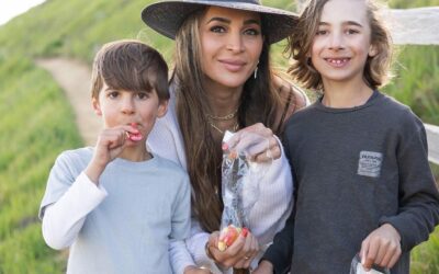 Meet a Mom: Nicole Keshishian Modic of Kalejunkie!