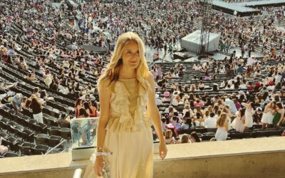 Taylor Swift: 8 Reasons Why Moms Are Obsessed with the Eras Tour