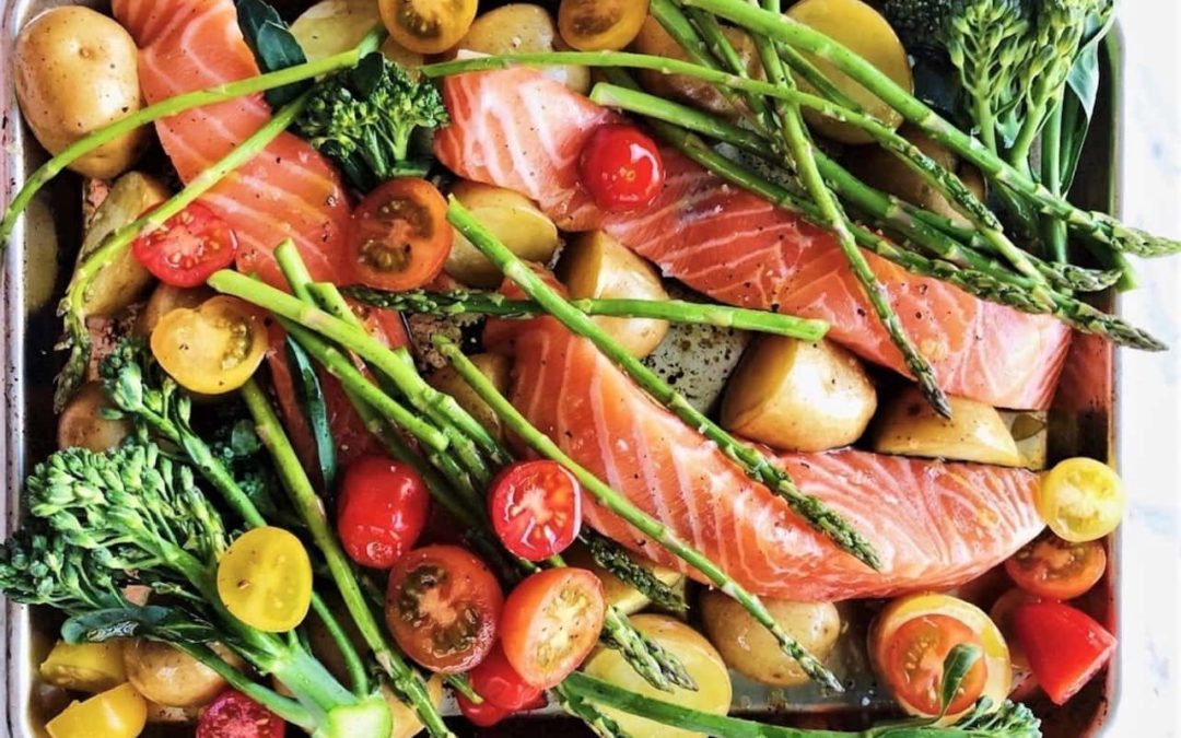 Easy Sheet Pan Salmon & Veggies