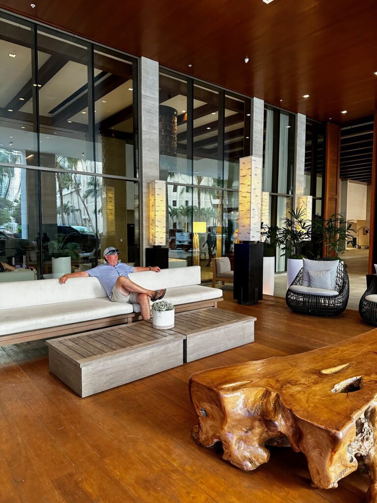 Alohilani Resort