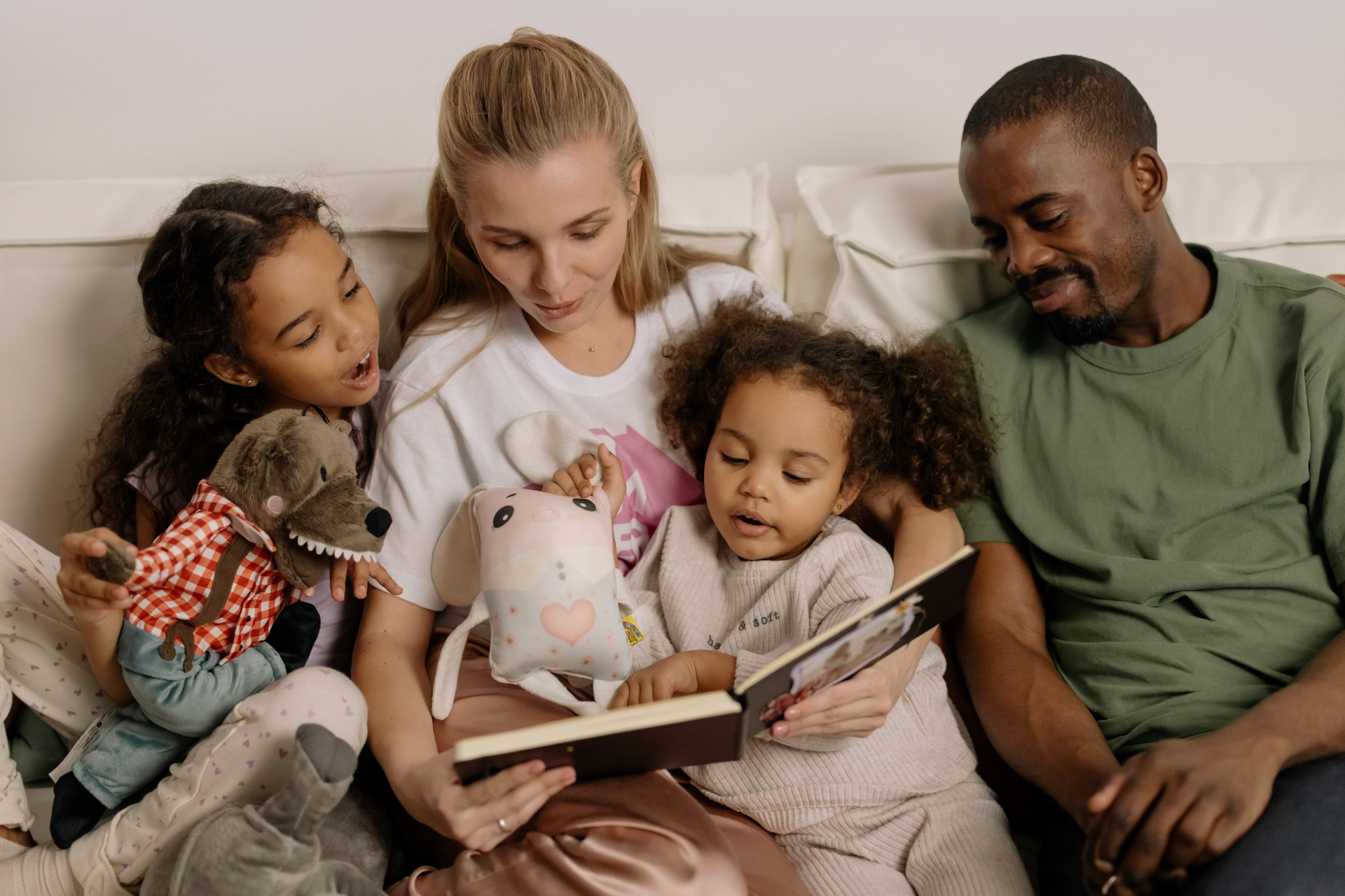 Ultimate Guide to Free Summer Reading Programs 2023 - South Atlanta Moms