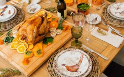 A cozy Thanksgiving Table!