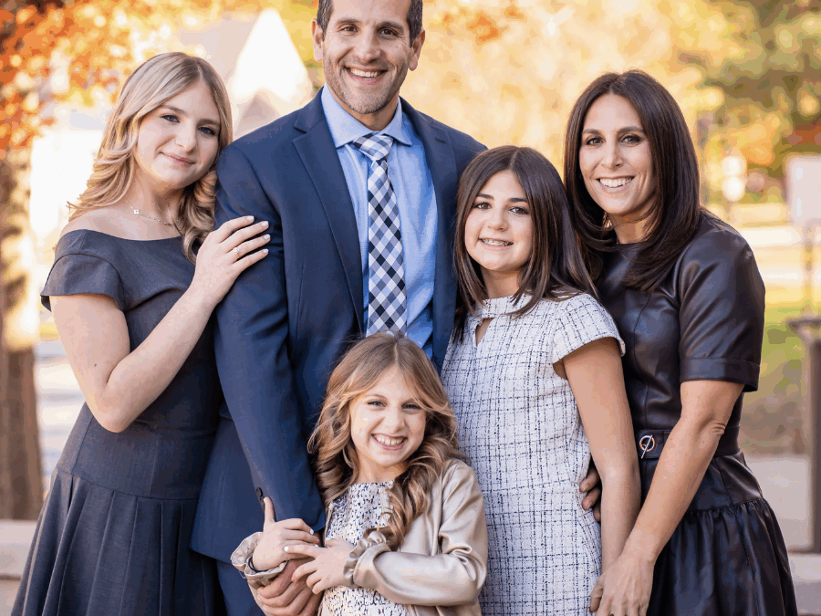 Meet a Mom: Adulting101 Masterclass with Heather Redisch!