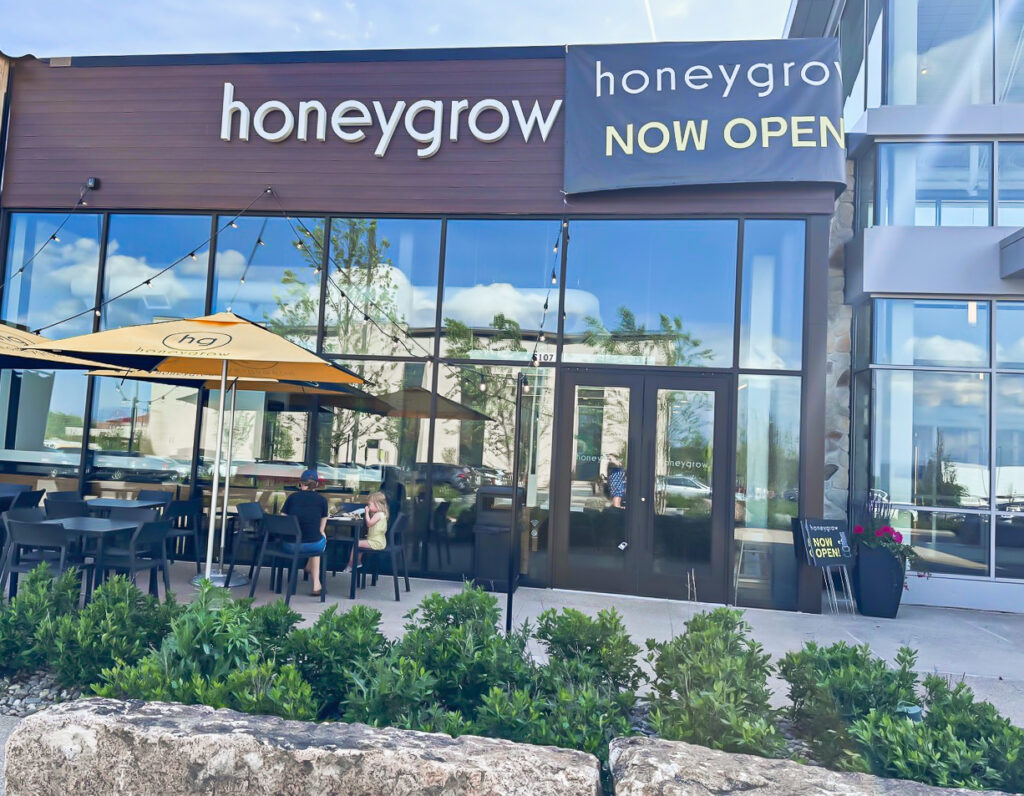 honeygrow-exterior-2-2