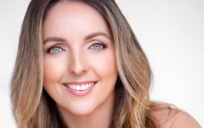 Left on Friday Founder Shannon Savage: Her Mom Uniform, Beach Bag Essentials & More!