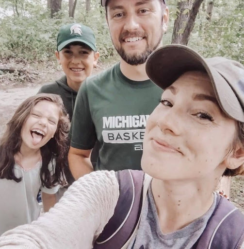 Marissa Tawney Thaler family selfie Marissa Tawney Thaler