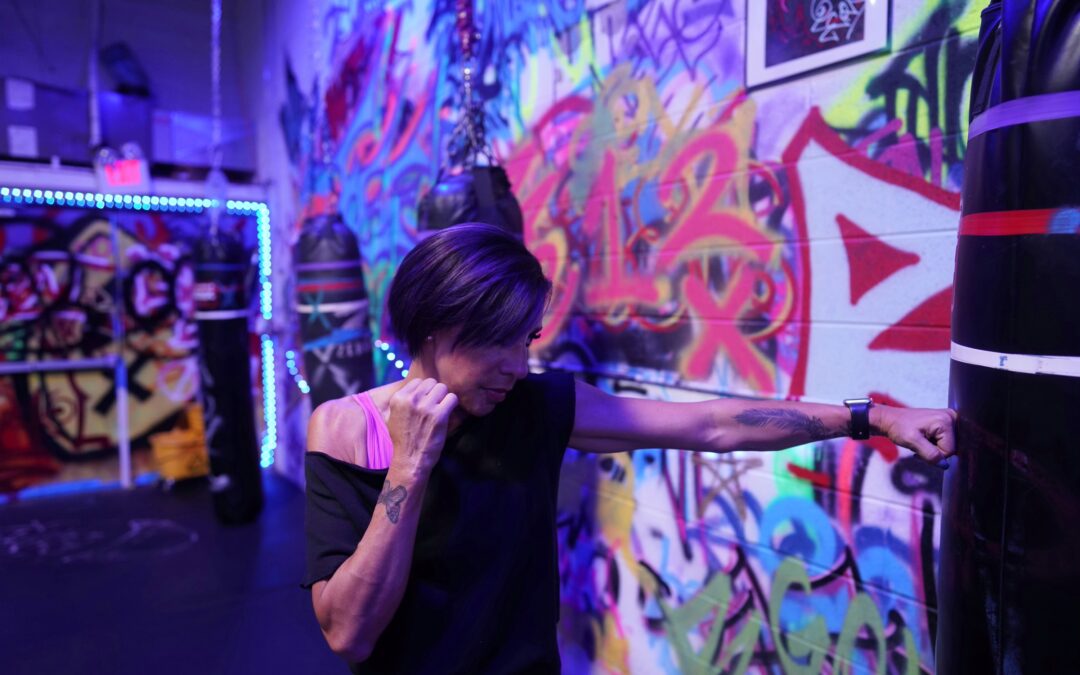 Meet a Mom: Marvelous Laura Strykowski, Founder of Marvelous Sanctuary Studio!