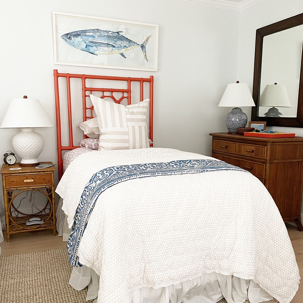 Caitlin-Bertolon-Bedroom-1000px