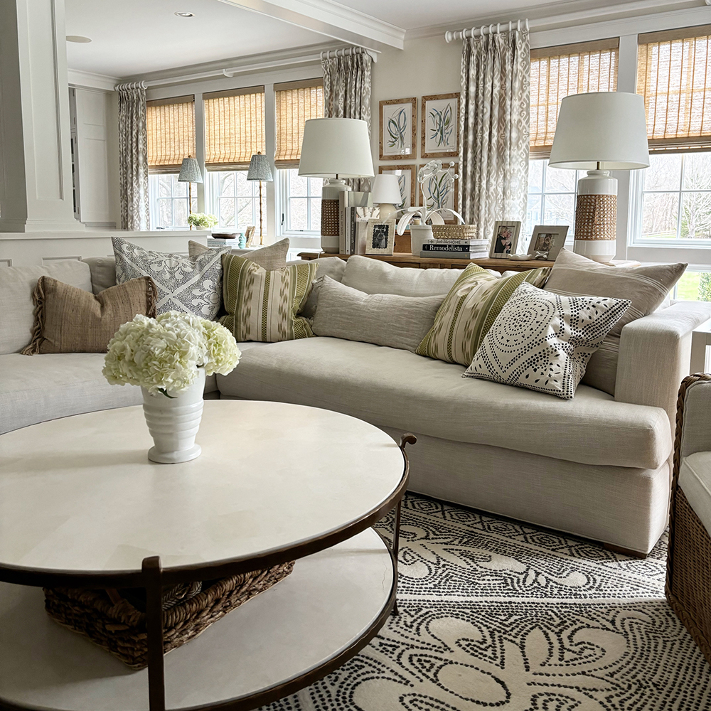 Caitlin-Bertolon-Living Room-1000px