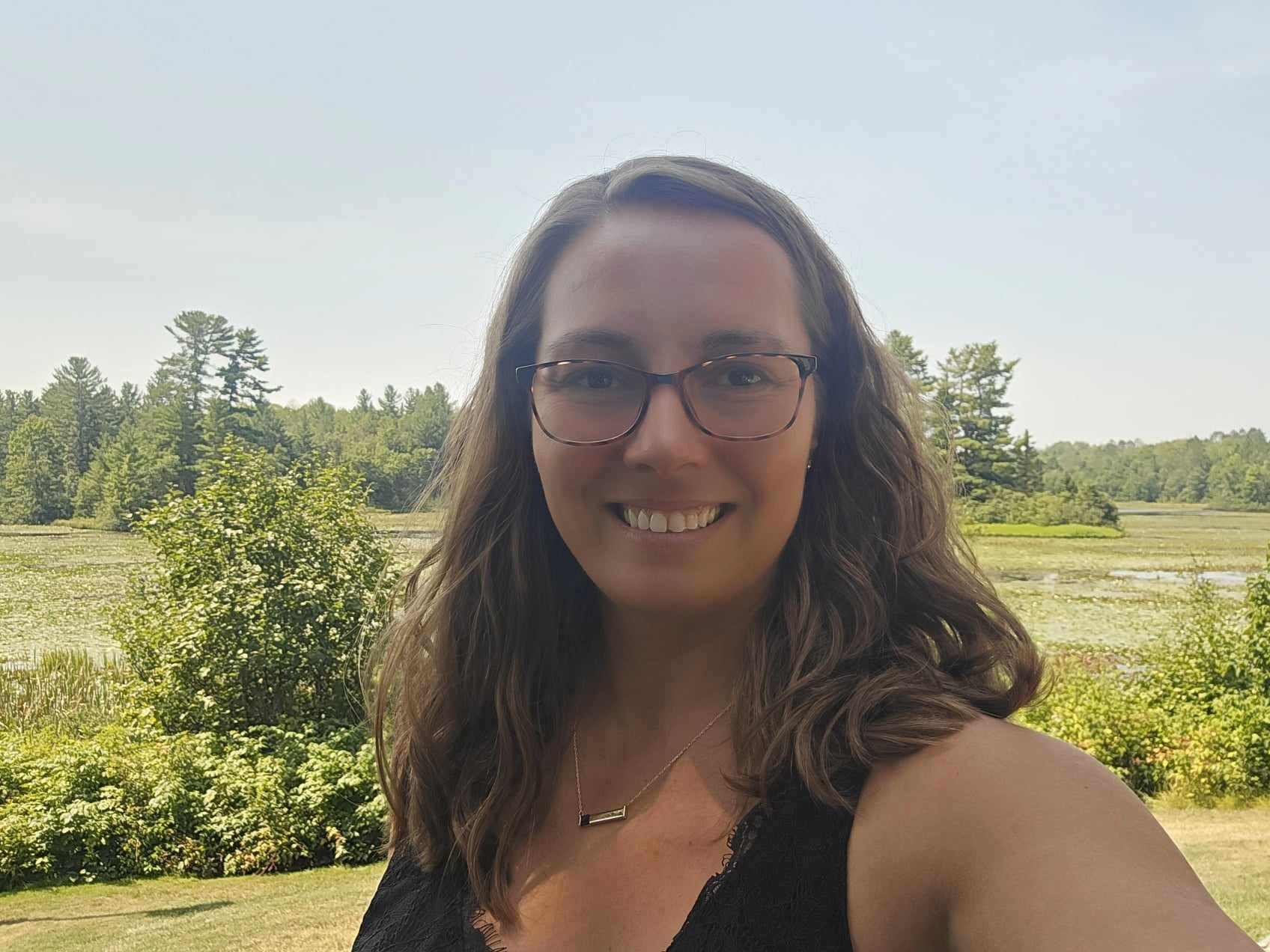 photo of owner of RevIVe, Sarah Hart