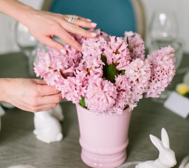 Easter Decor and Tablescape