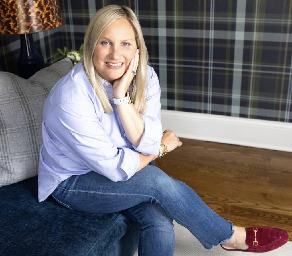 Meet a Mom: Dorm Room Design with Jen Segall Interior Design!