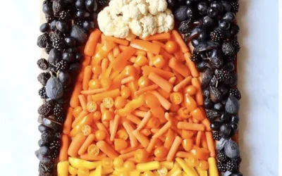 Healthy Halloween Veggie & Fruit Board!