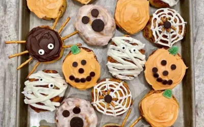 Halloween Cinnamon Rolls from The BakerMama!