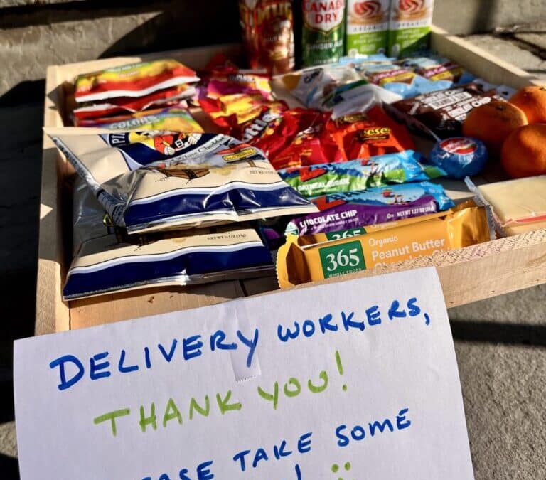 5 Ways to Give Back this Holiday Season
