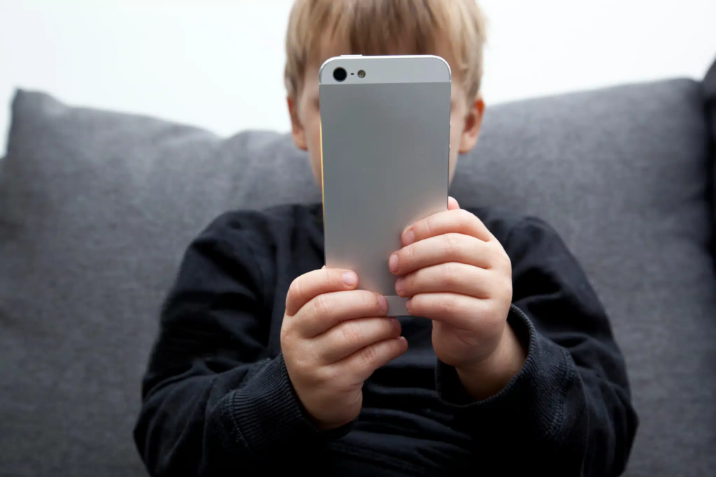 child a phone