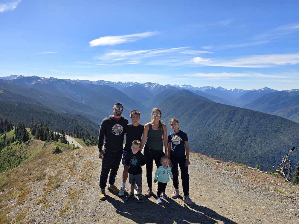 Meghan and her family on vacation