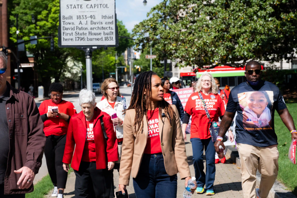 moms demand action