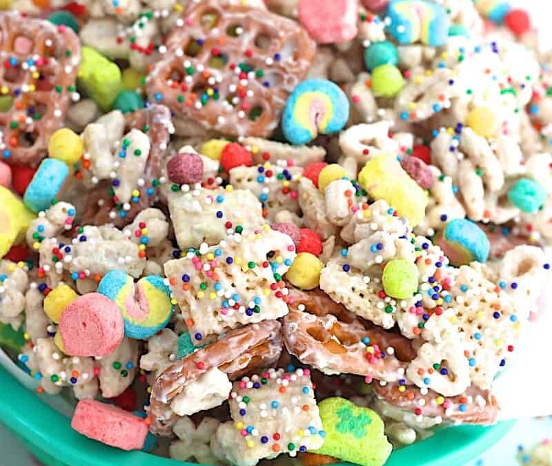 St. Patrick’s Day Treat: Magic Mix from The BakerMama!
