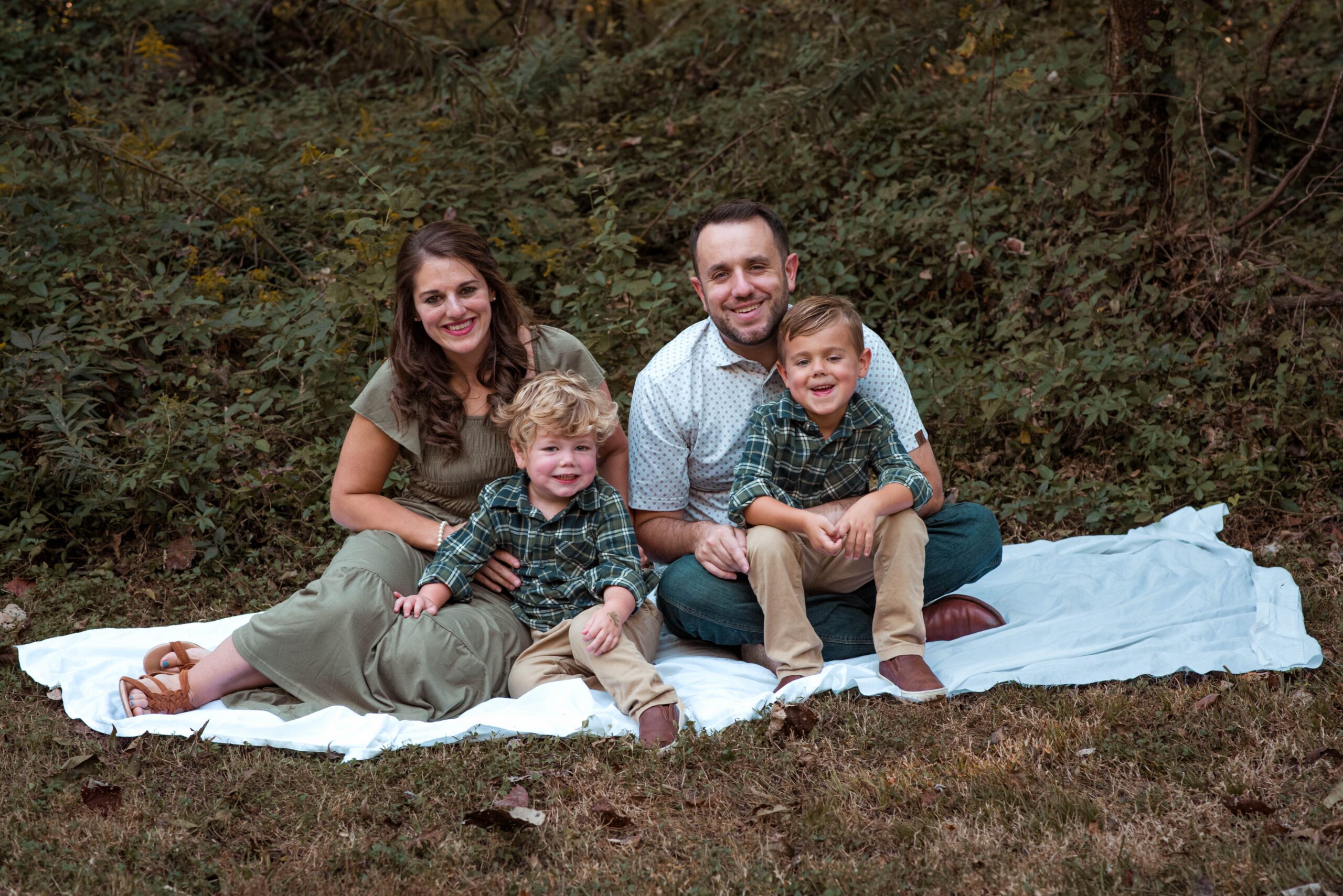 Lisa Paravati and Family