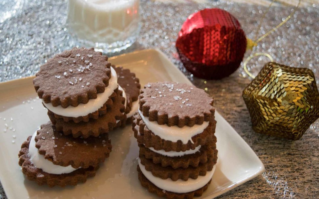 The Night Before Christmas Ice Cream Cookie Sandwich!