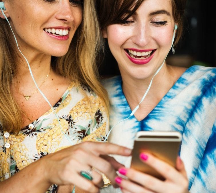 5 Podcasts Mompreneurs will Love
