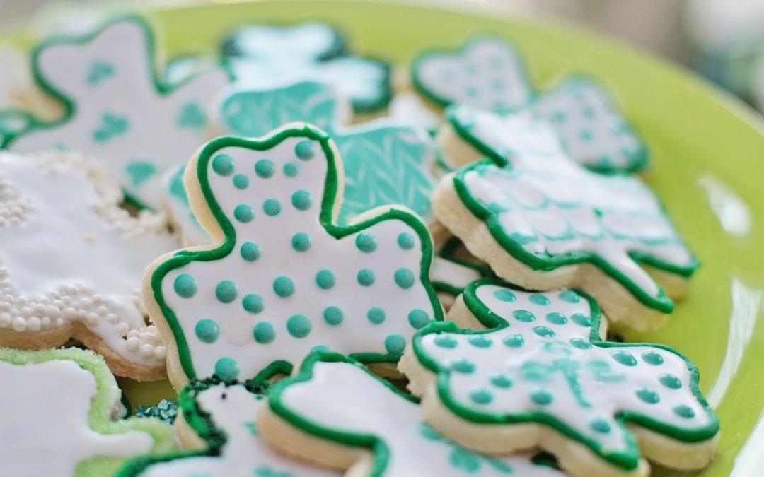Neighborhood Shamrock Scavenger Hunt!