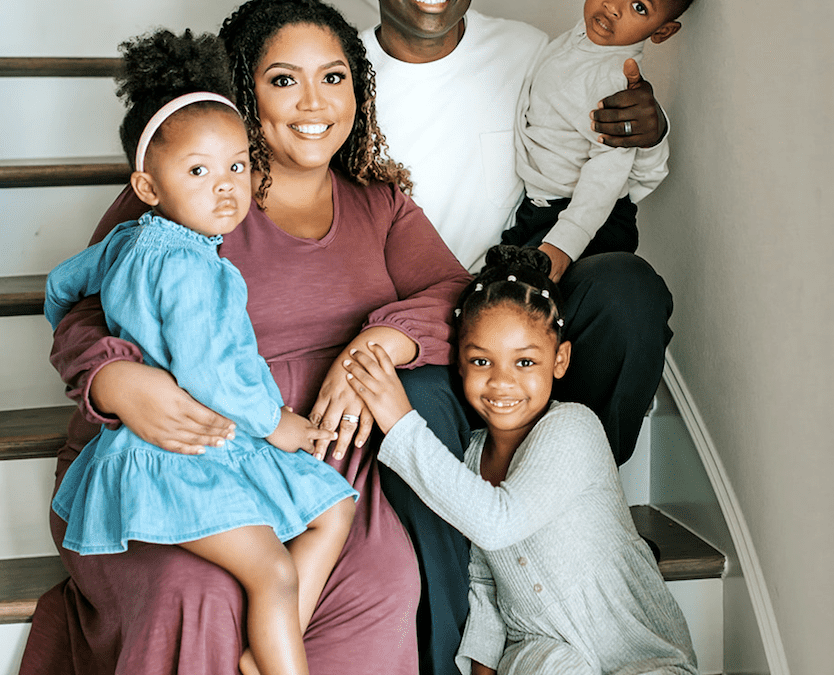 Nominate Your Favorite Family Photographer!
