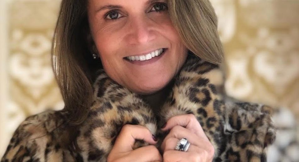 LOVING LEOPARD