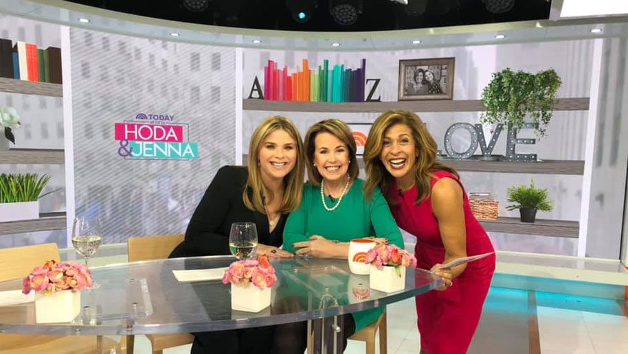 Covering the Crown: Chatting Meghan Markle, Prince Harry & More with Royal Expert Diane Clehane!