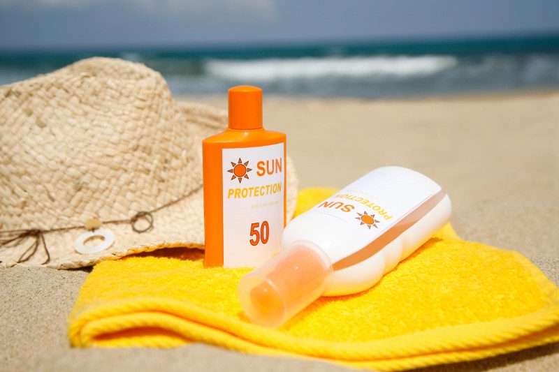 What Should a Person Look for on a Sunscreen Label?