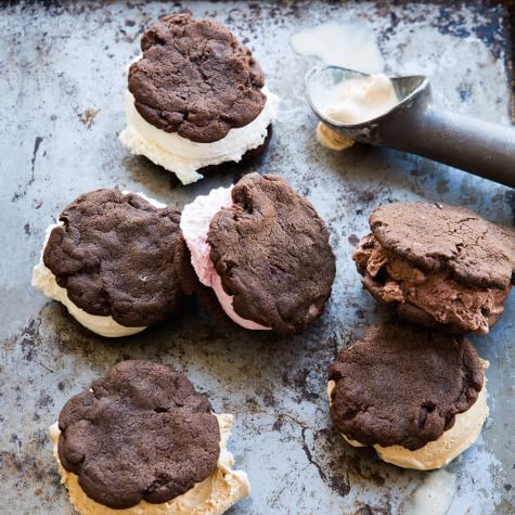 National Ice Cream Sandwich Day is a time to enjoy a cold sandwich…….an ice cream sandwich.