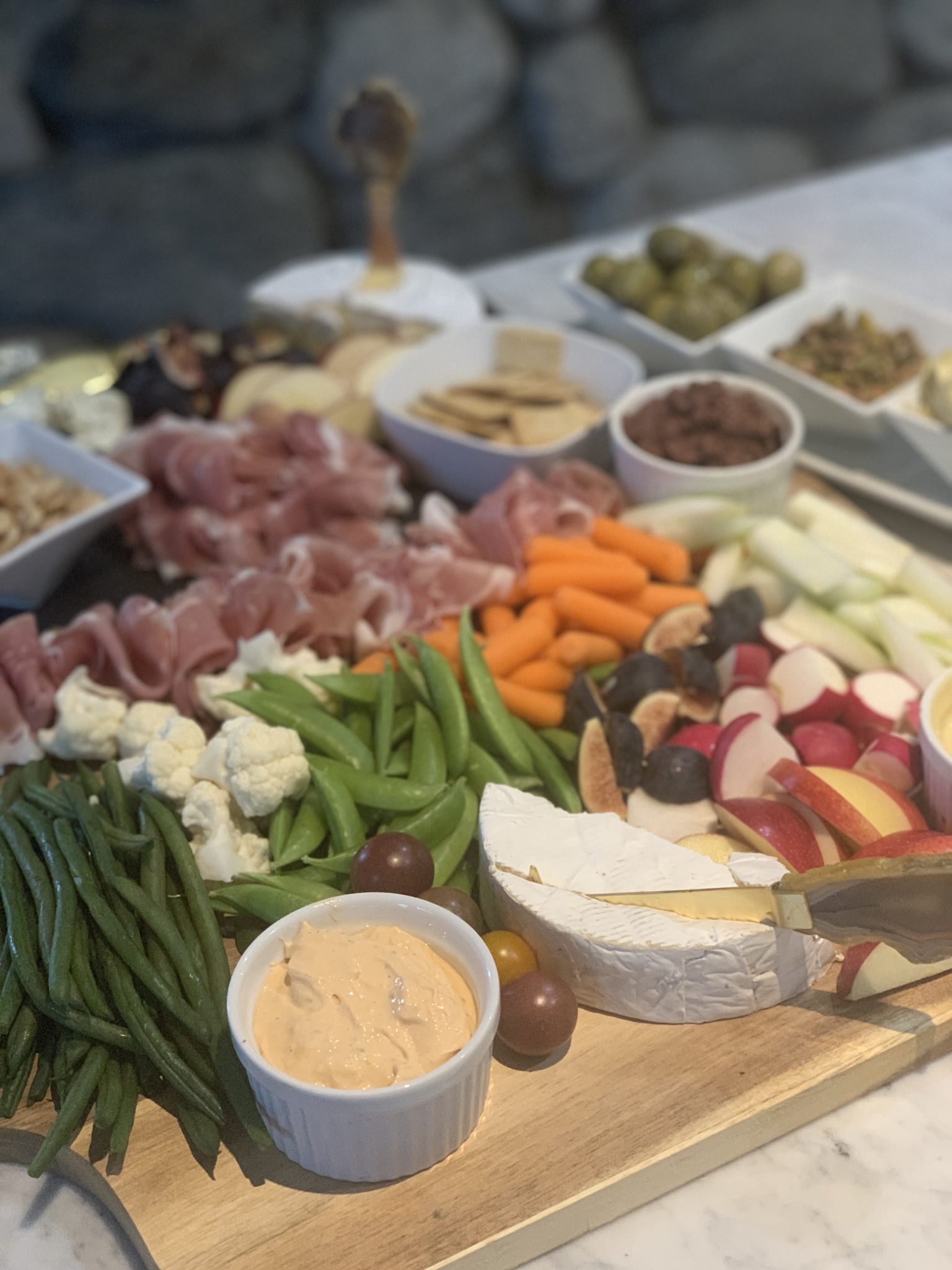 Dinner Party 101: Easy Tips to Try