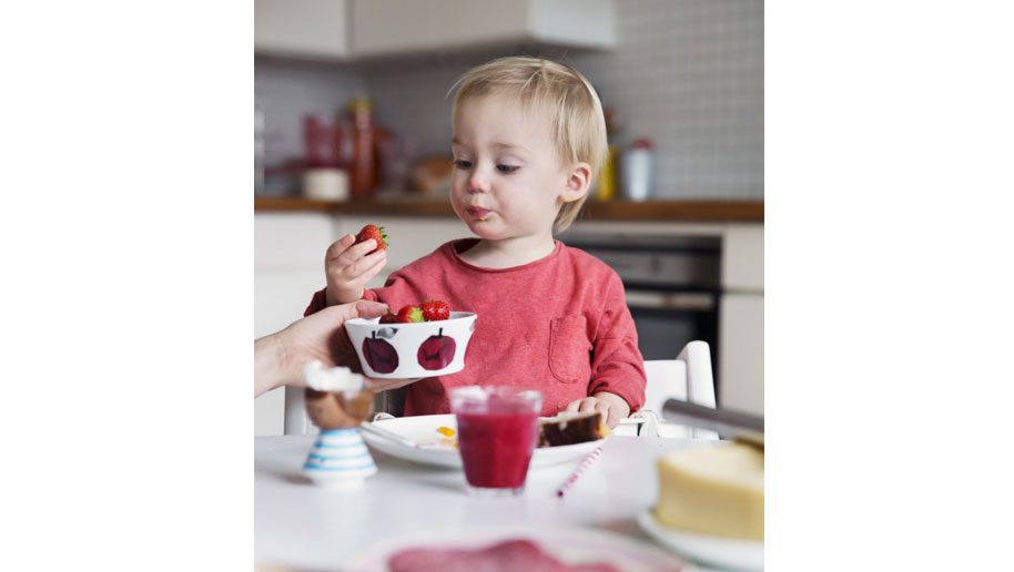How to Teach Your Baby to Eat: Advice from a Pediatrician