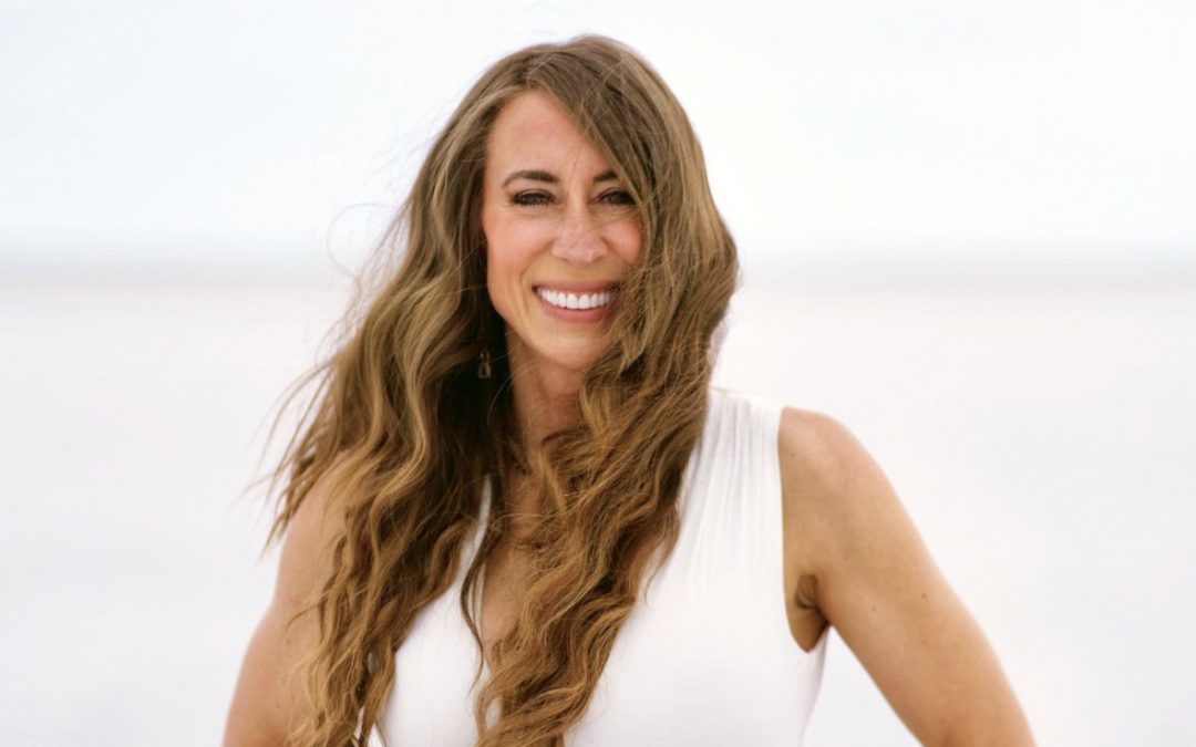 Sober Holidays & Pear Cranberry Mocktail Recipe from Whole30’s Melissa Urban