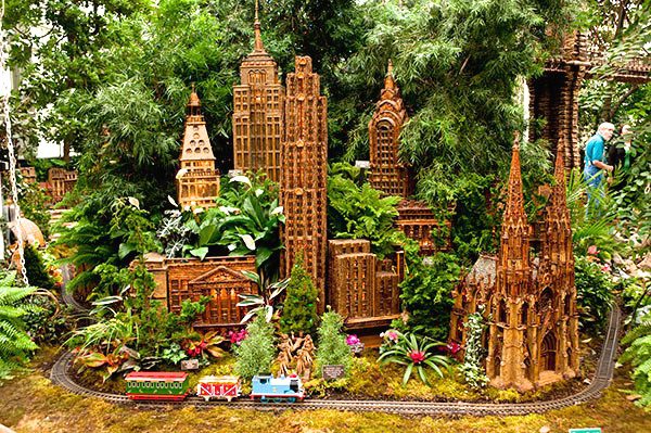 Holiday Train Show at The Botanical Gardens