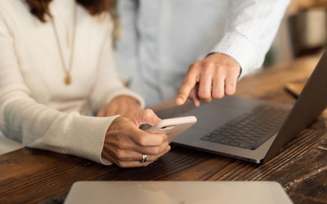 Quick Tip from Genius on the Go: Cloud Backup vs. Local Backup