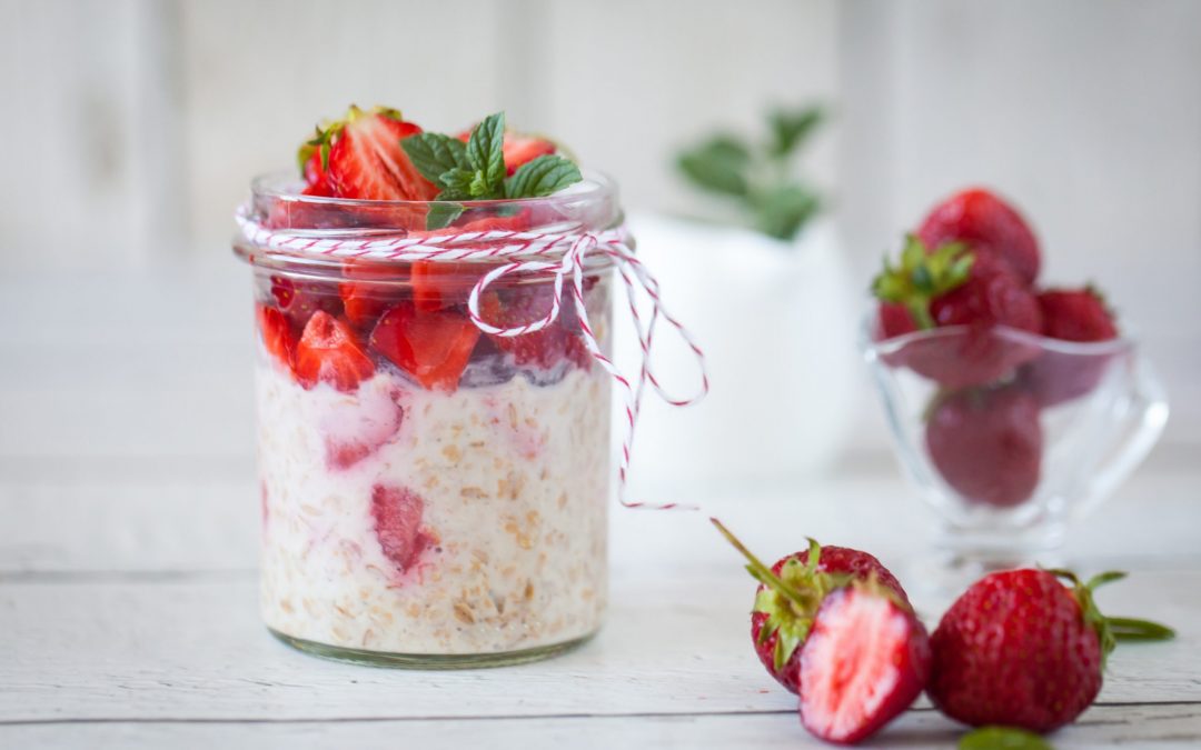 Strawberry Shortcake Overnight Oats!