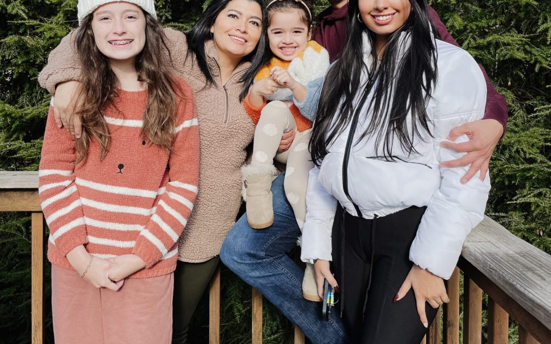 Meet a Mom: Johana Munoz of Tribu Piercing Studios!