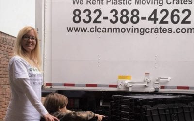 Meet a Houston Mom – Meet Elizabeth Wood of Clean Moving Crates