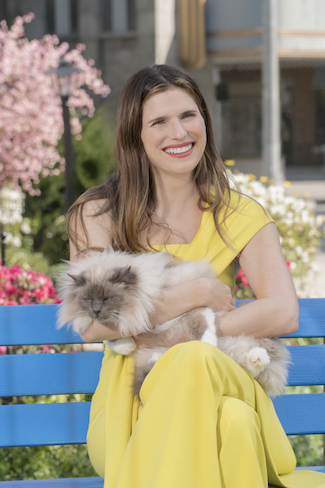 Lake Bell On Her New Movie, Saying No to Helicopter Parenting & More!