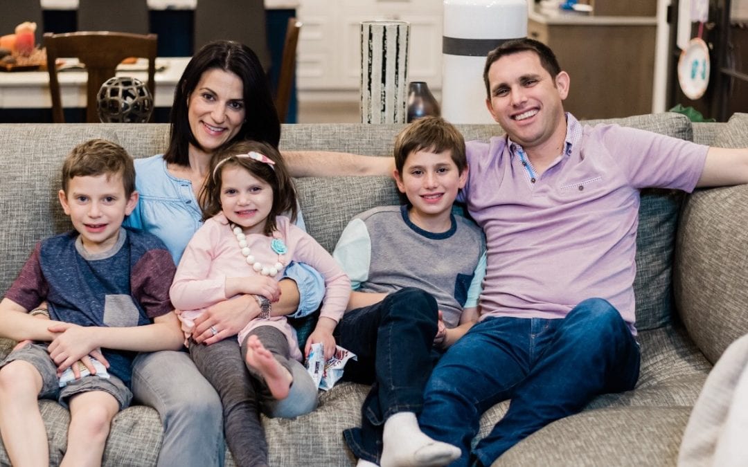 Meet a Mom: Meet Debby!