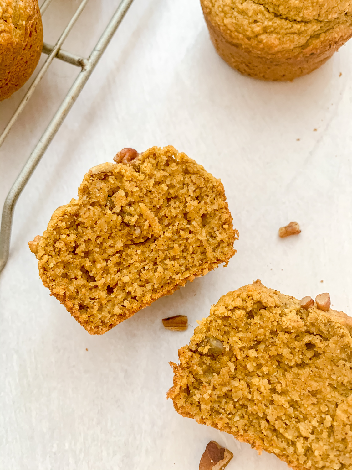 PumpkinPecanmuffins