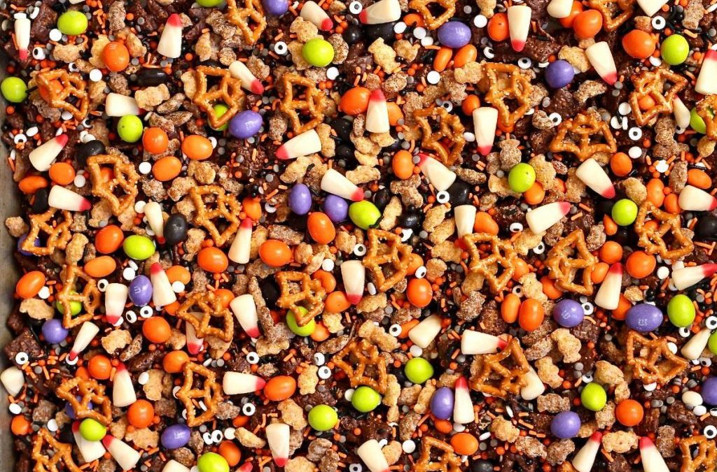 Spooky Snack Mix