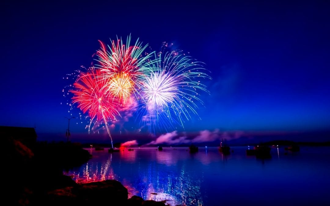 4th of July Fireworks: Where & When to Catch Them