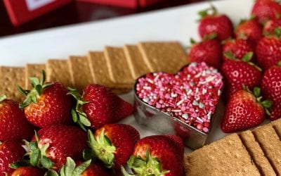 Healthy (& Yummy) Valentine’s Day Board