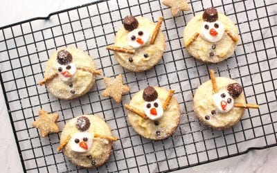 Melted Snowman Cookies with Eggnog Frosting!