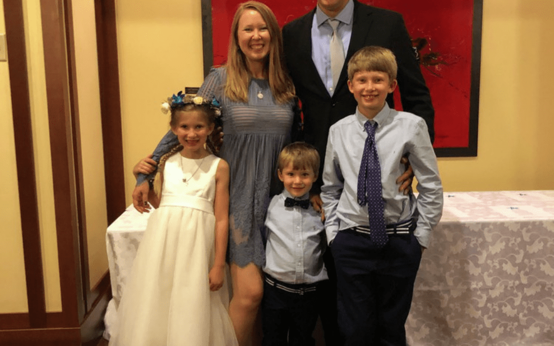 Meet a Mom: Wall Street Journal’s Julie Jargon!